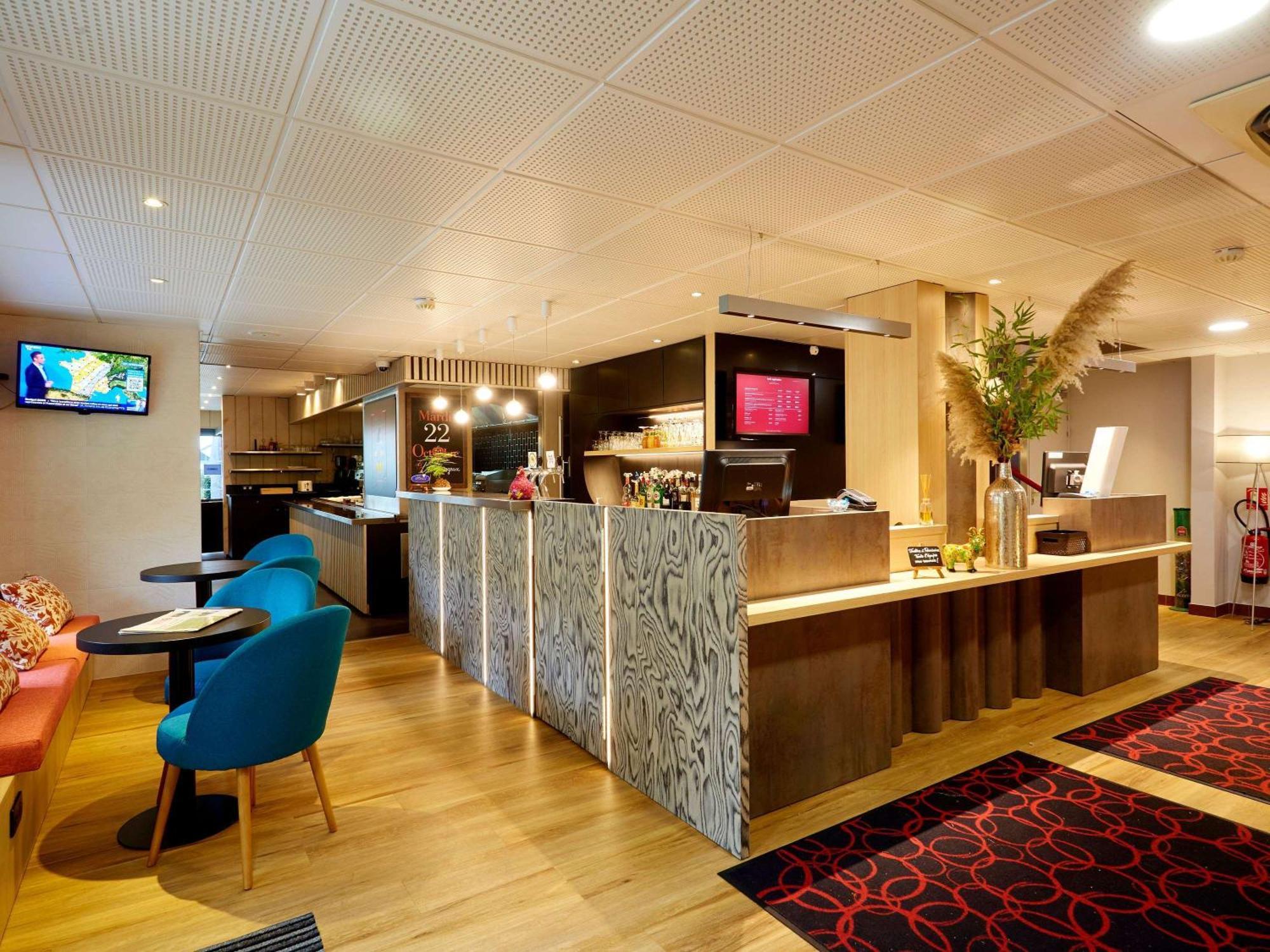 ไอบิส เลอ ม็อง เอสต์ ปงลิเยอ Hotel เลอม็องส์ ภายนอก รูปภาพ